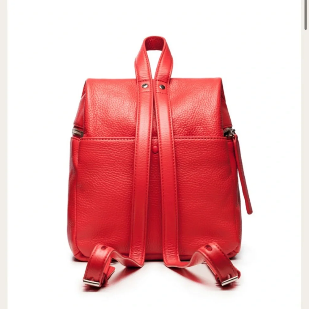 KARA Small Backpack Poppy RARE - Picture 5 of 10